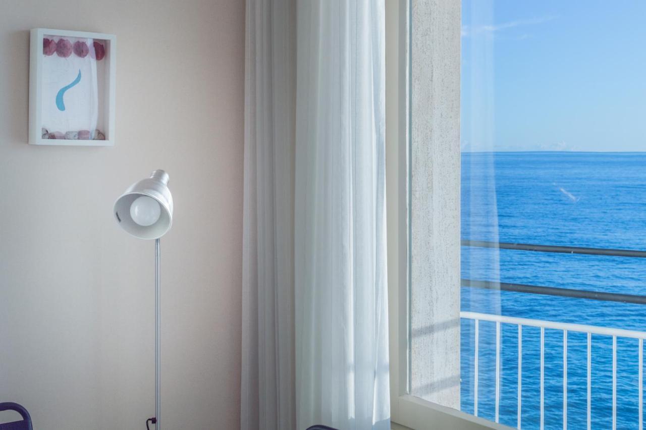 Apartment La Finestra Sul Mare Ospedaletti